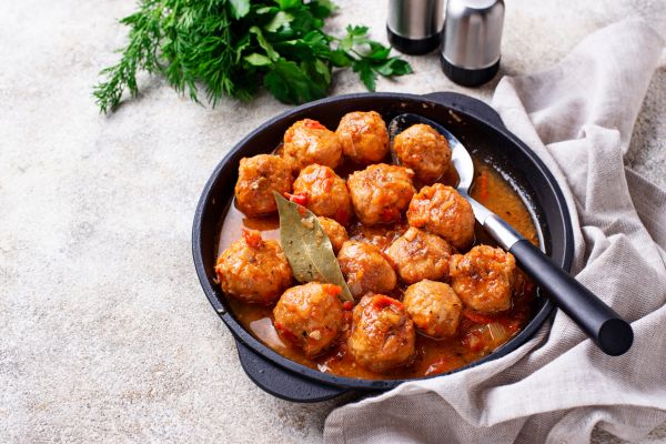 Almôndegas Recheadas