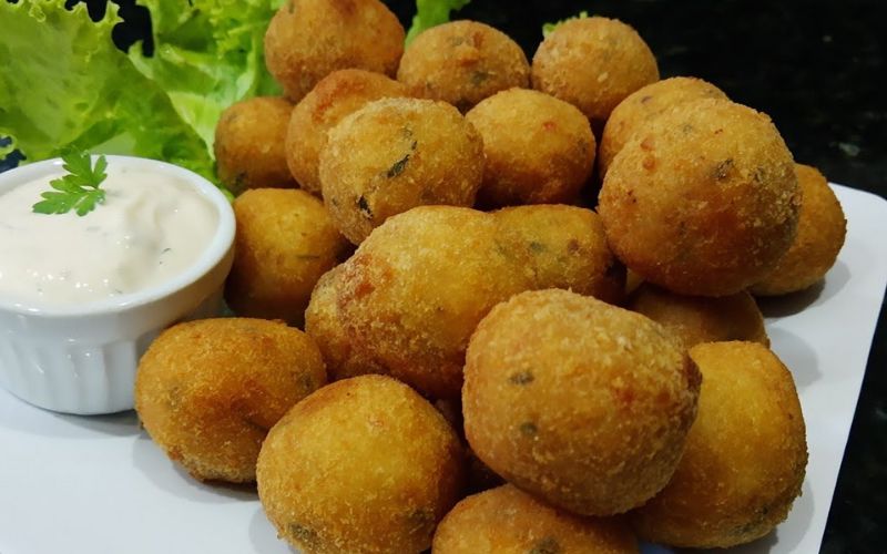 Bolinho de Peixe Simples