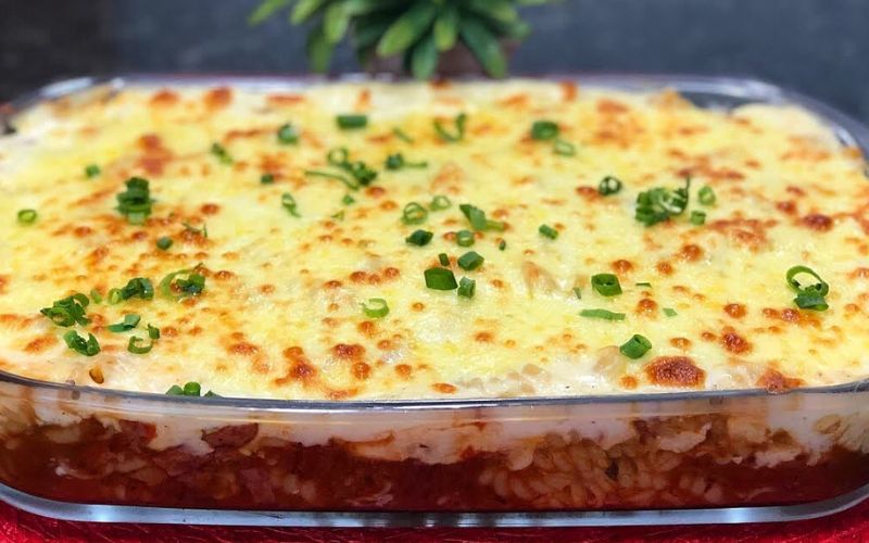 Macarrão ao Forno com Bacon e Mussarela