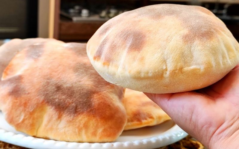 Pão Sírio com Alho e Manteiga como fazer