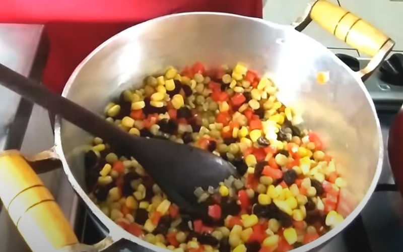 Como Preparando o Arroz à Grega